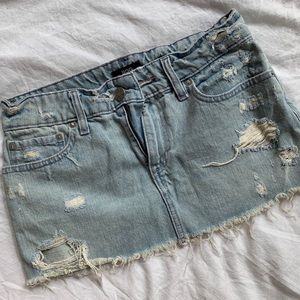 urban outfitters / denim mini skirt